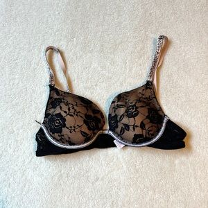 Fredrick’s Of Hollywood Lace Bra